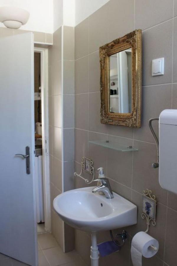 Apartment Jon Zuljana Ngoại thất bức ảnh